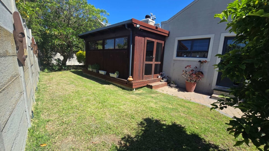 3 Bedroom Property for Sale in Protea Heights Western Cape